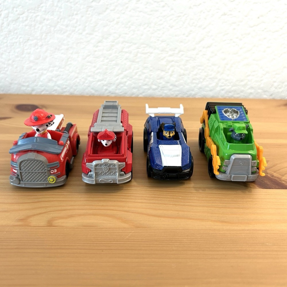Paw Patrol: The Movie Hot Wheels True Metal Marshall, Chase, Rocky Toy